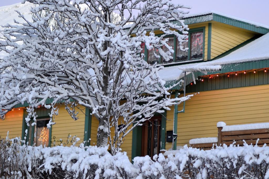 Reydarfjordur Apartment Exterior photo